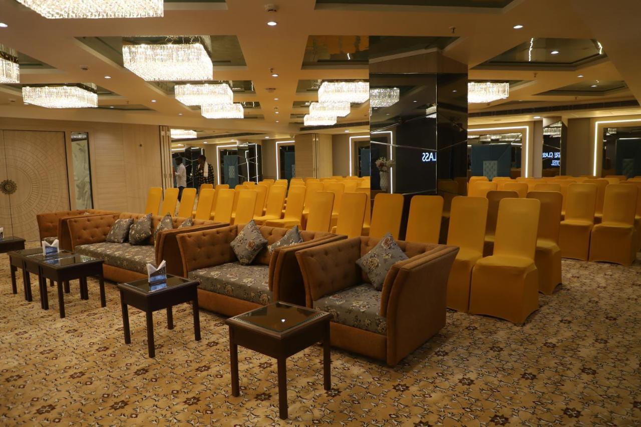 The Royal Class Hotel Gwalior Extérieur photo