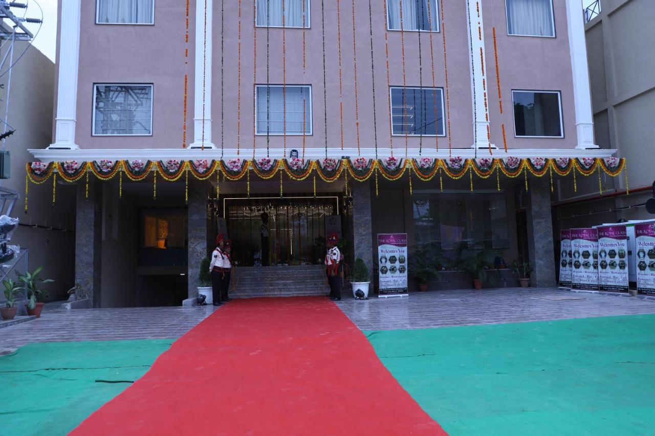 The Royal Class Hotel Gwalior Extérieur photo