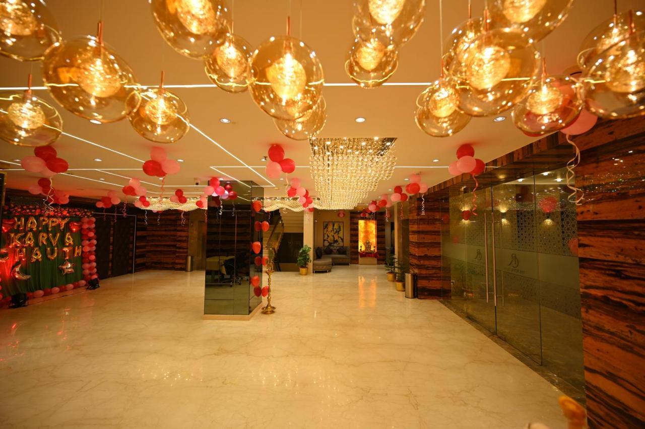 The Royal Class Hotel Gwalior Extérieur photo