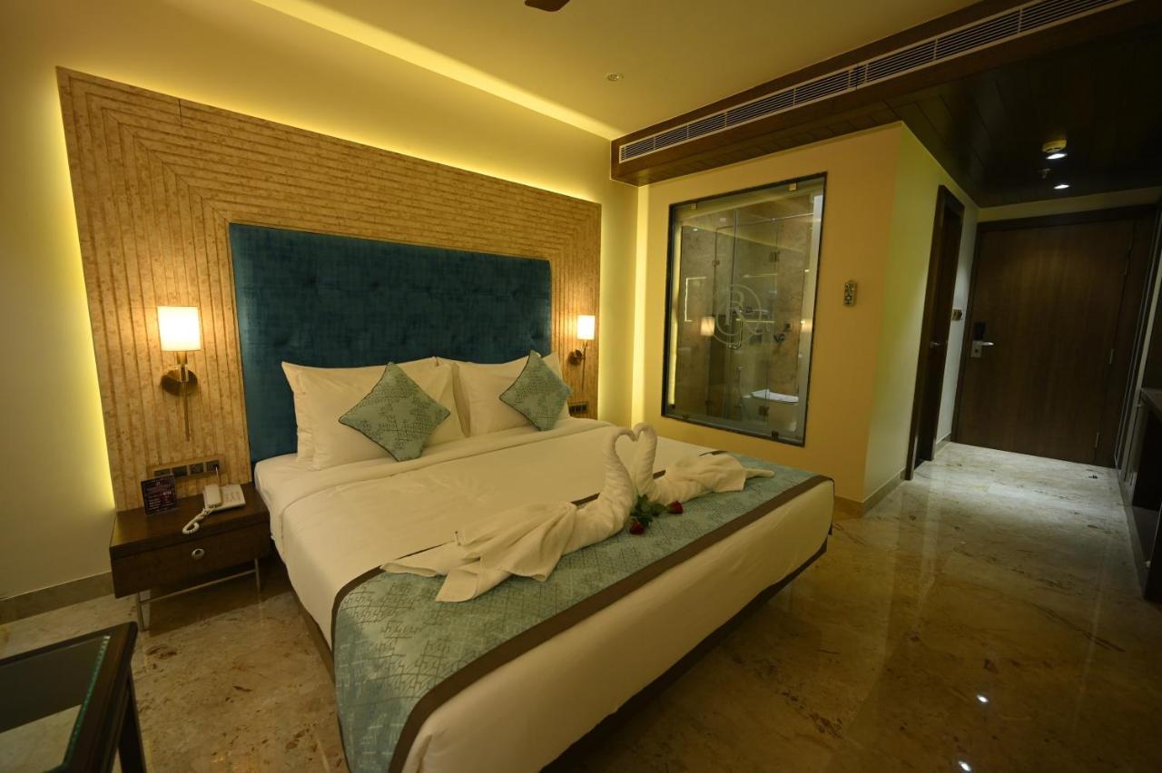 The Royal Class Hotel Gwalior Extérieur photo