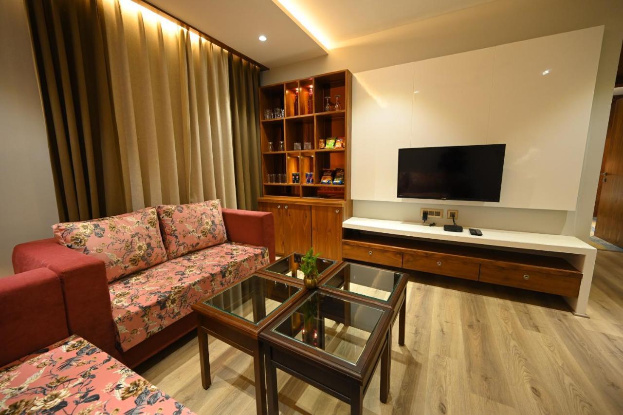 The Royal Class Hotel Gwalior Extérieur photo