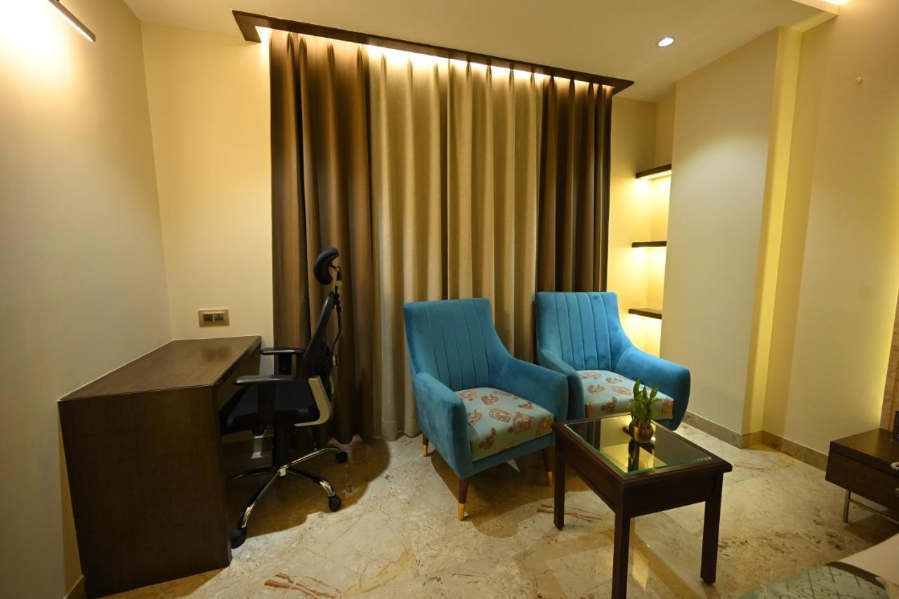 The Royal Class Hotel Gwalior Extérieur photo