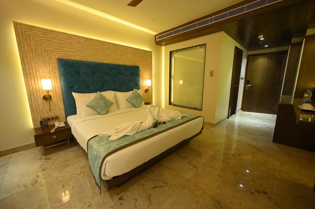The Royal Class Hotel Gwalior Extérieur photo